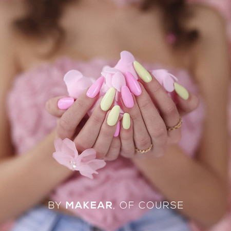 629 Peony Lakier hybrydowy MAKEAR